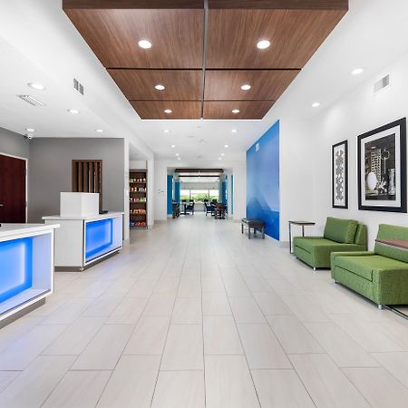 Holiday Inn Express Hotel And Suites Conroe By Ihg Exterior photo
