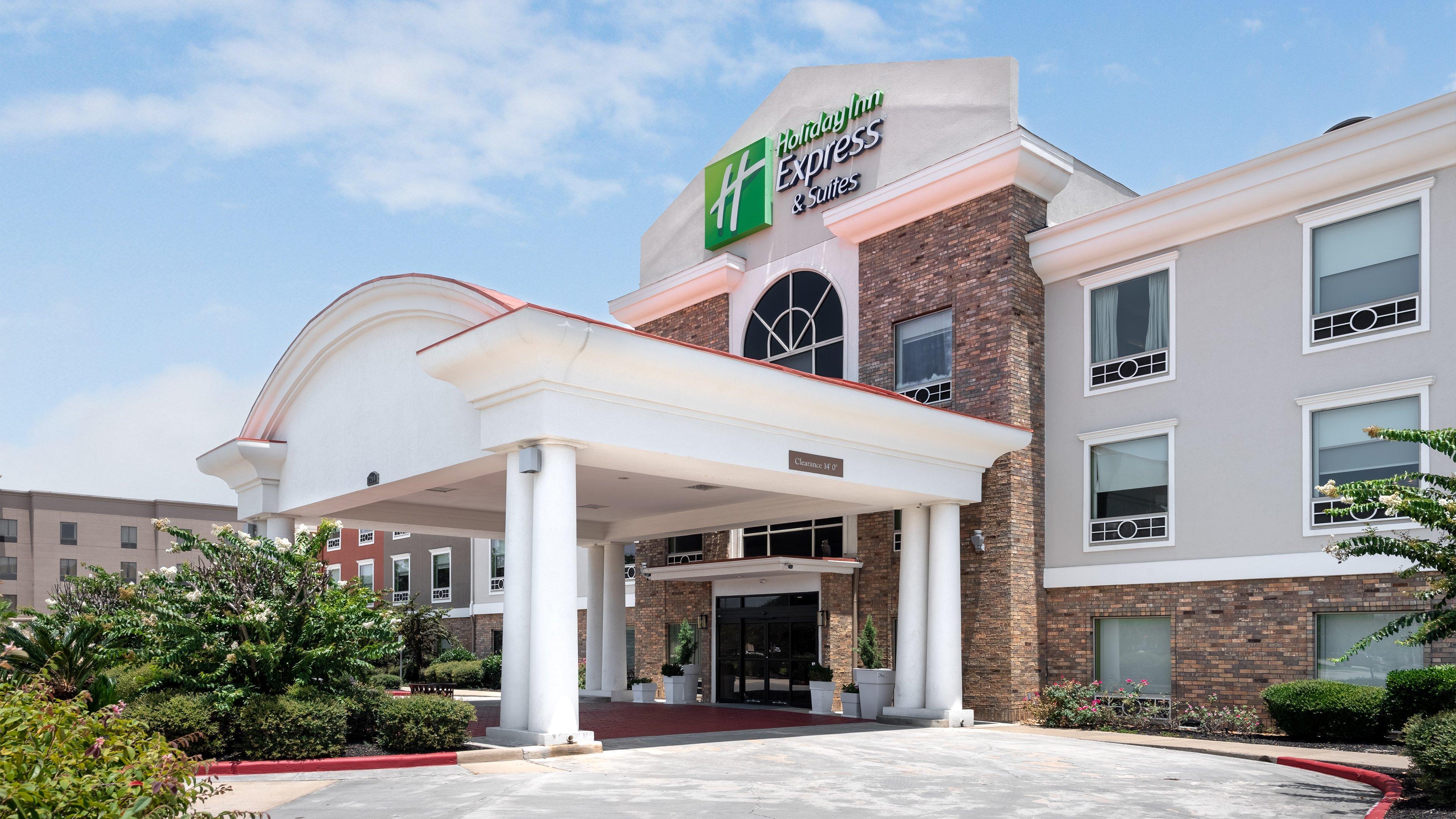 Holiday Inn Express Hotel And Suites Conroe By Ihg Exterior photo