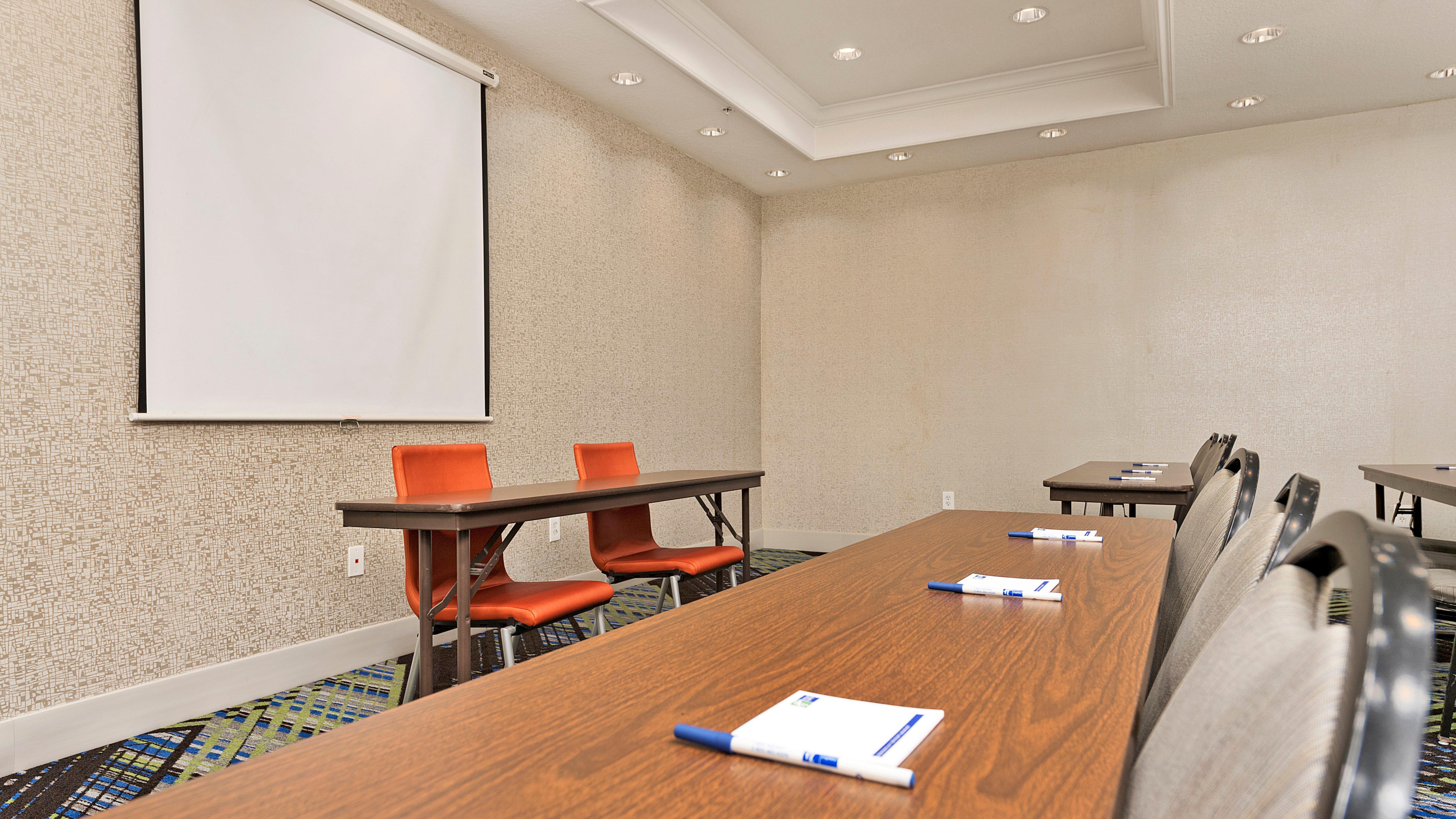 Holiday Inn Express Hotel And Suites Conroe By Ihg Exterior photo