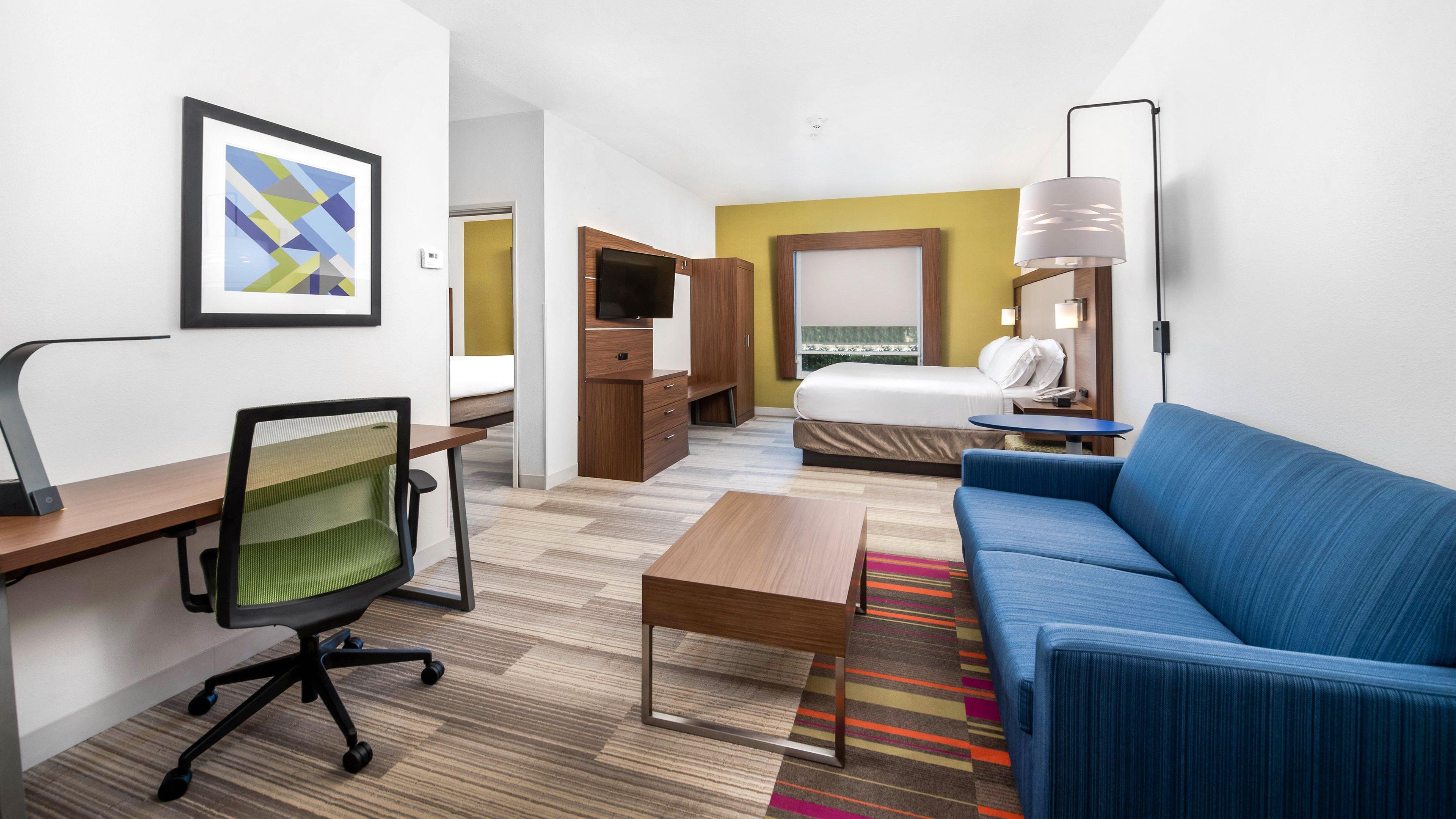 Holiday Inn Express Hotel And Suites Conroe By Ihg Exterior photo
