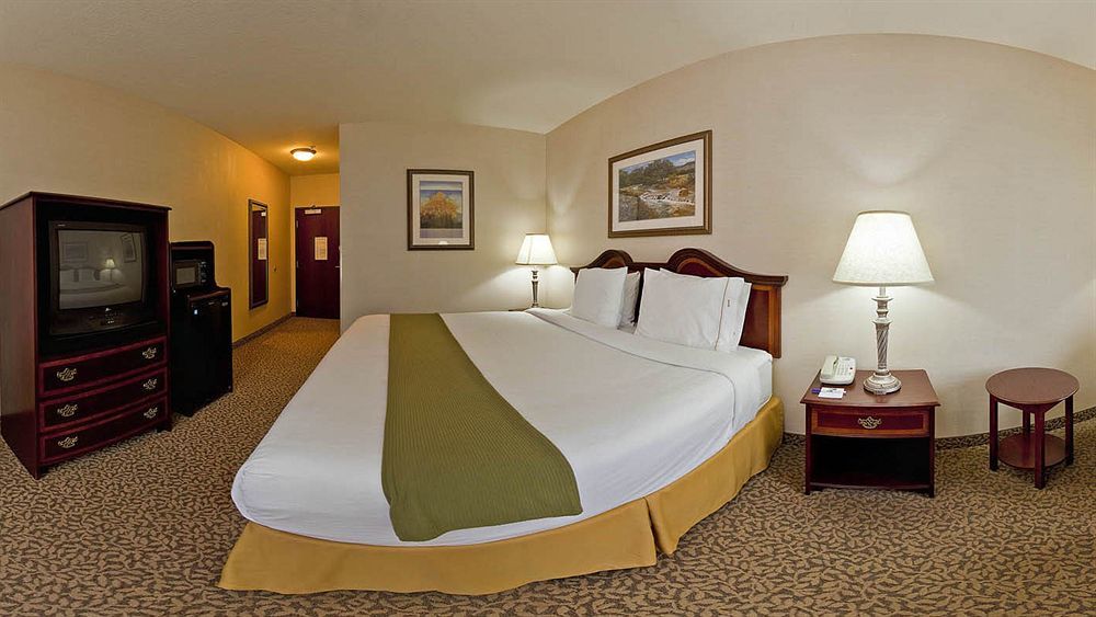 Holiday Inn Express Hotel And Suites Conroe By Ihg Exterior photo